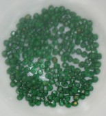 Cristale Bohemia rotunde 4mm verde smarald inchis opac cu dungi (54110) - 50buc
