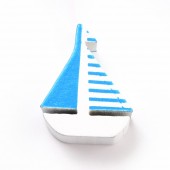 Margele lemn barca alb/bleu 25x20x8mm (1buc)