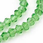 Margele sticla bicon fatetate 4mm verde deschis transparent - 100buc
