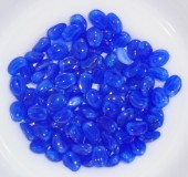 Margele sticla Cehia petale de lalea 8x6mm albastru laptos (x2500) - 10buc