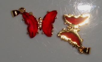 Pandant auriu, fluture cu cristale zirconiu rosu 24x22x4mm (1buc)