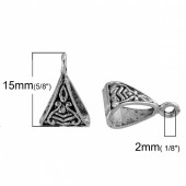 Agatatoare pandant triunghi argintiu antichizat 15x10mm (1buc)