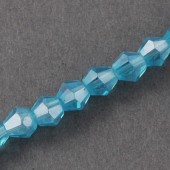 Margele sticla bicon fatetate 3mm bleu azur tr. cu irizatii - cca 125buc